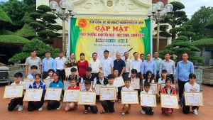 BLL họ Đồng TP. Chí Linh tổ chức Lễ vinh danh, trao thưởng khuyến học năm học 2022-2023