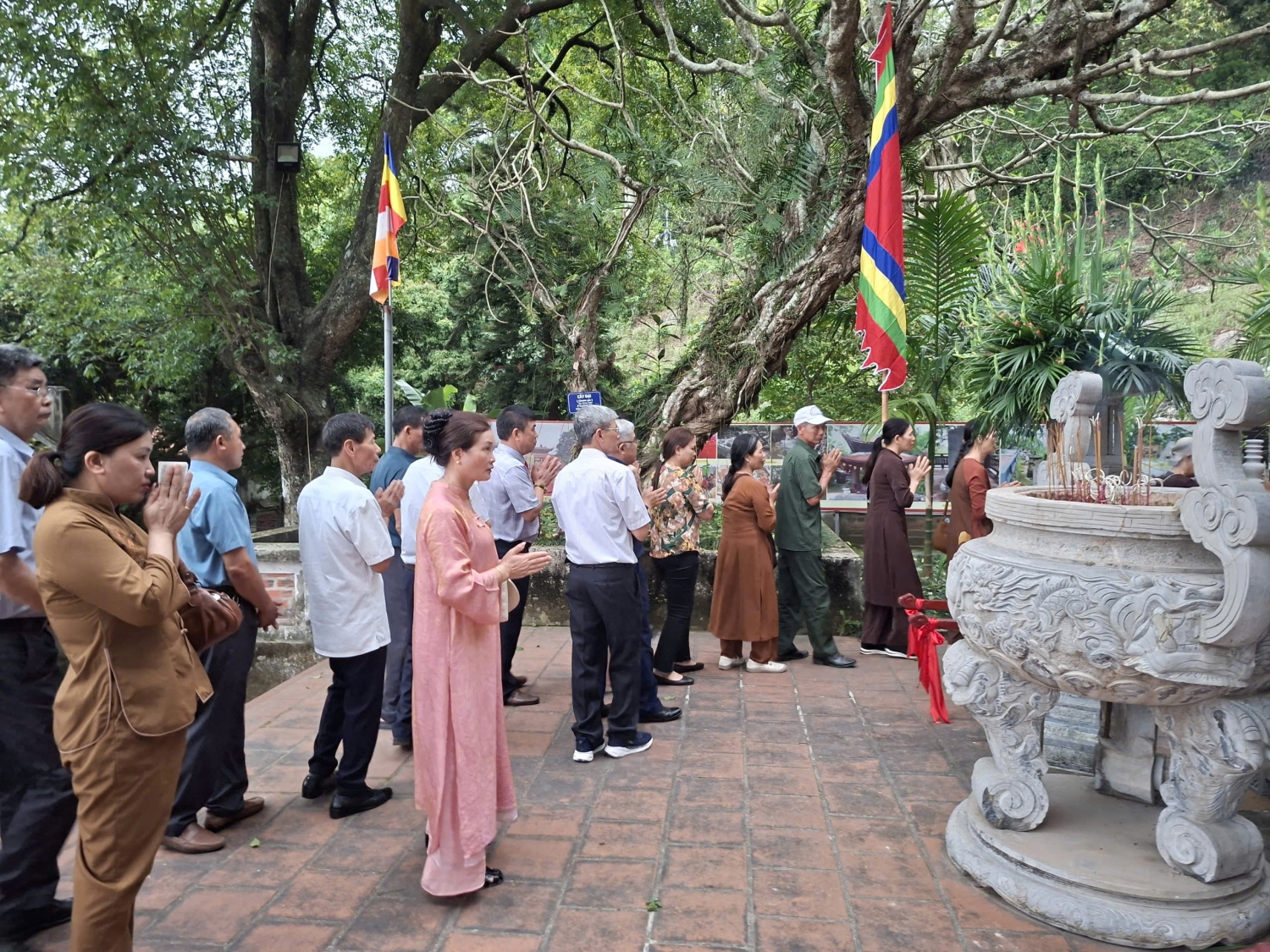 z7736085532948 33b2aa204e8f95f642ade4ae7aad72ae